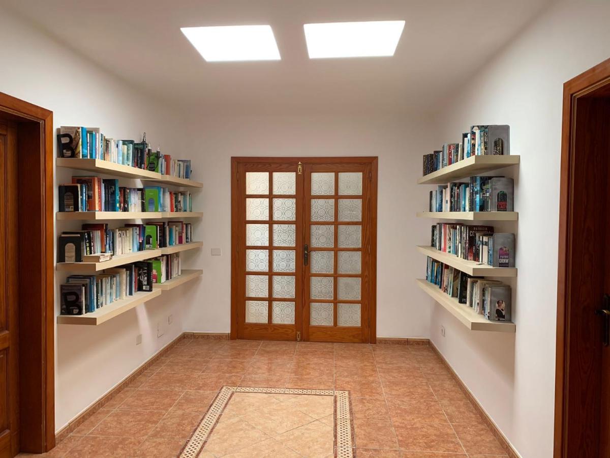 Villa Feliza Güime エクステリア 写真