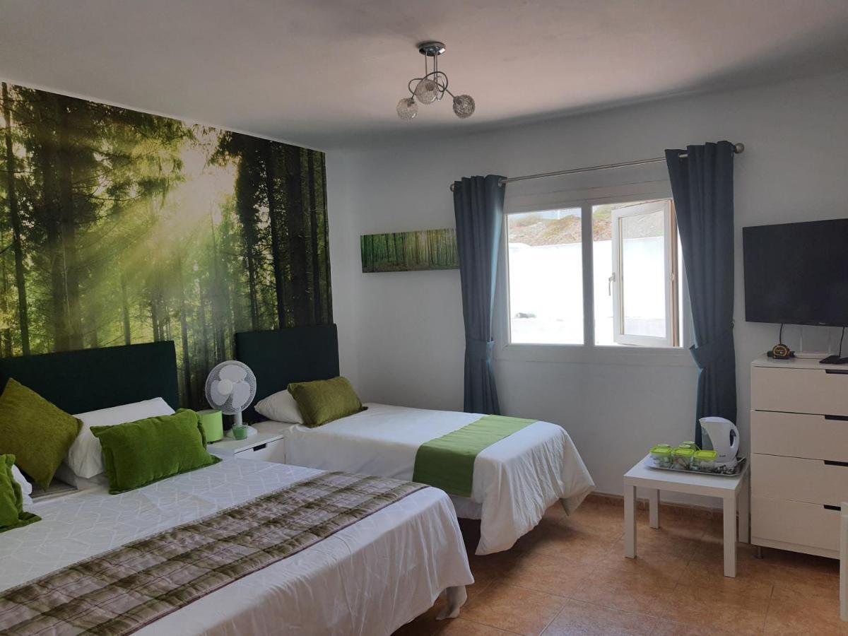 Villa Feliza Güime エクステリア 写真